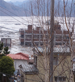 Tsunami swallows ICRC building